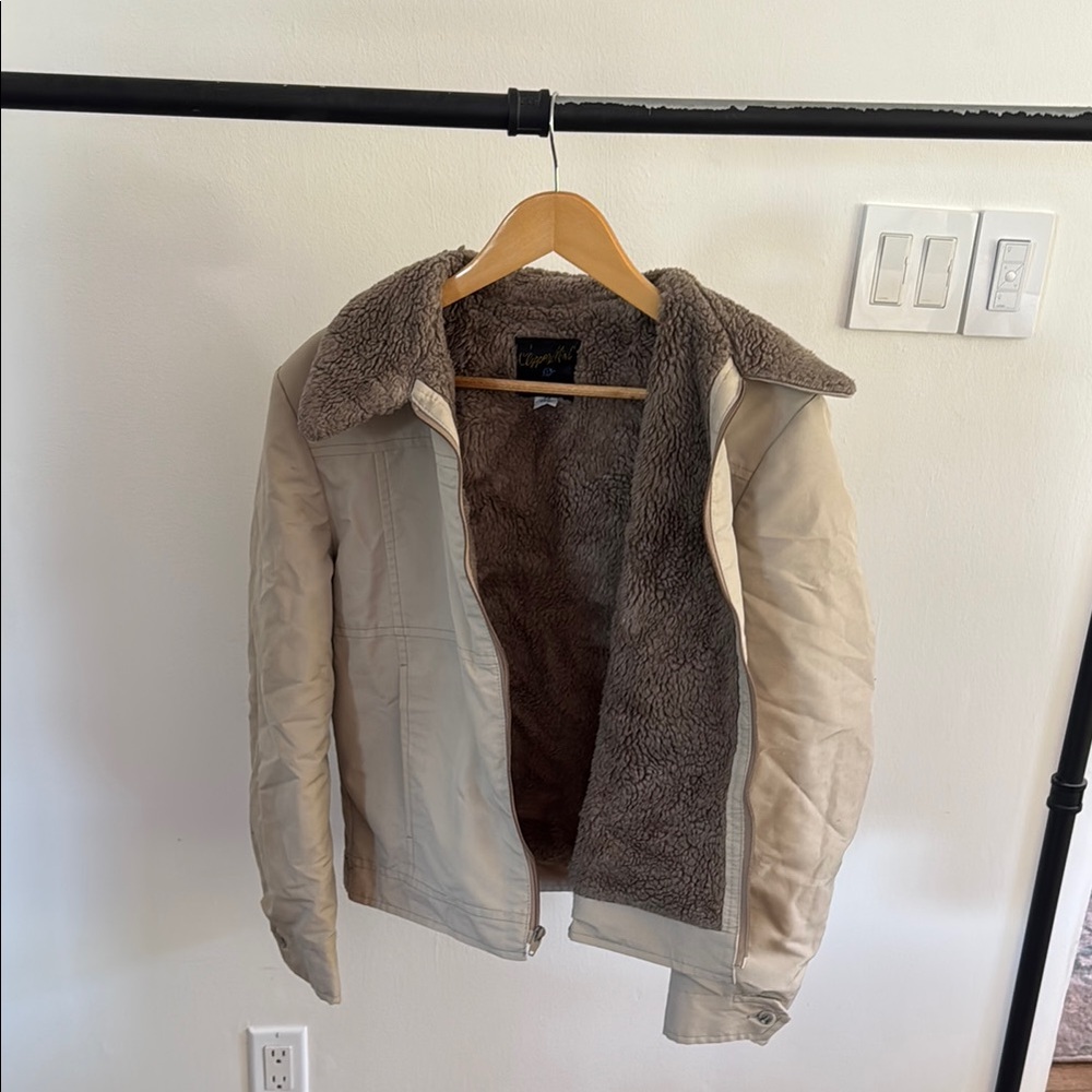 Women's Beige Sherpa-Lined Jacket